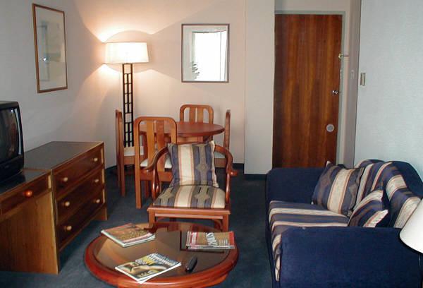 Stauffer Maturin Hotel Ngoại thất bức ảnh